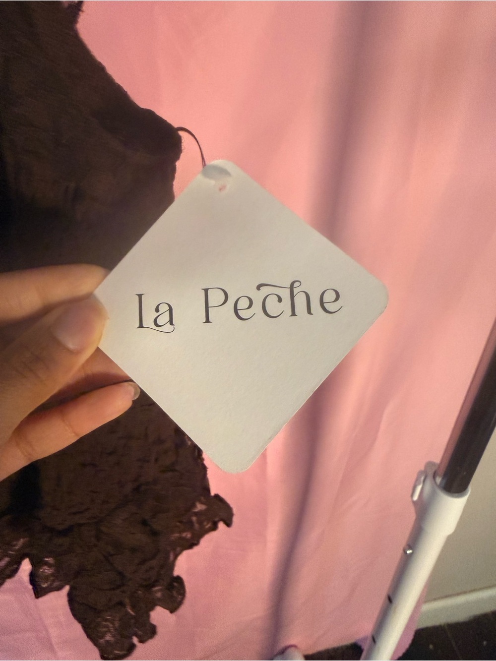 La Peche chocolate brown ruched lace blouse NWT - Picture 3 of 4